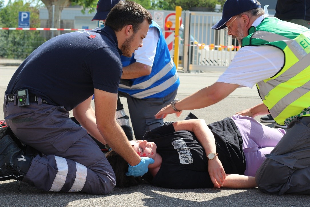Helfer im Einsatz